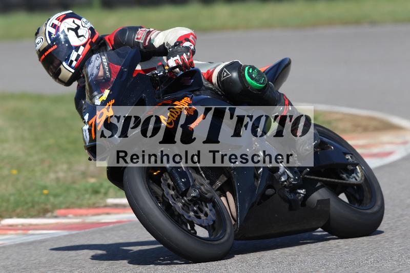 Archiv-2022/05 04.04.2022 Plüss Moto Sport ADR/Freies Fahren/679